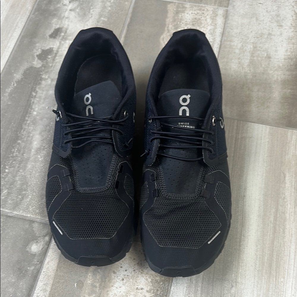 On Cloud Men's Cloud 6